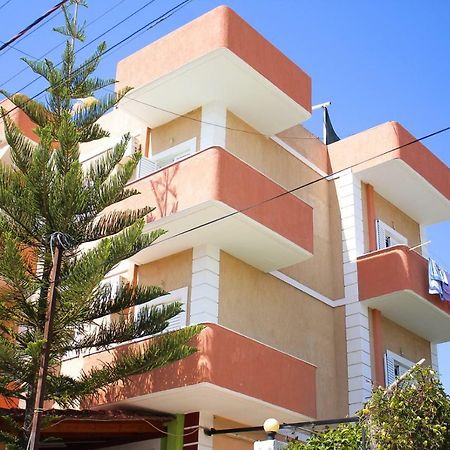 Villa Mihal Apartments クサミル エクステリア 写真