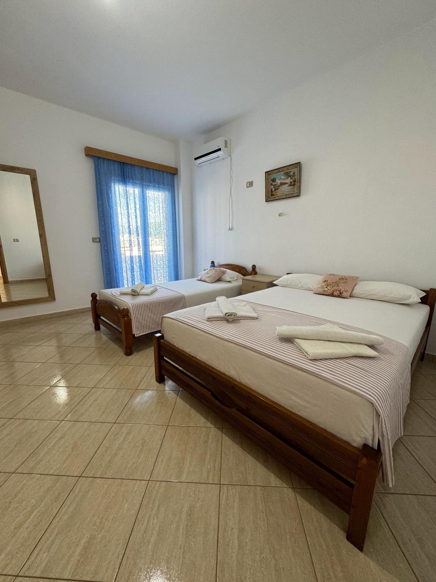 Villa Mihal Apartments クサミル エクステリア 写真